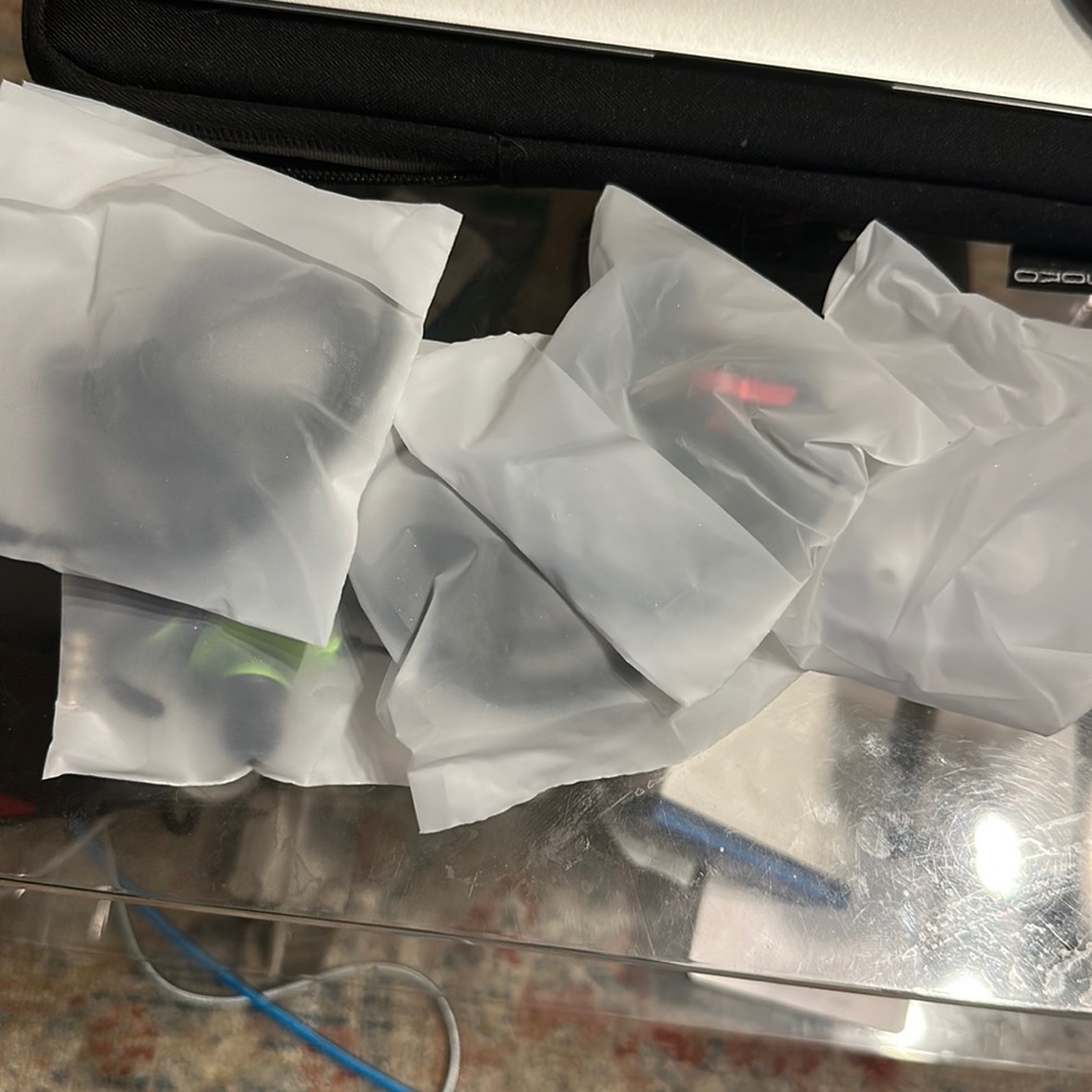 6 pack wired earbuds